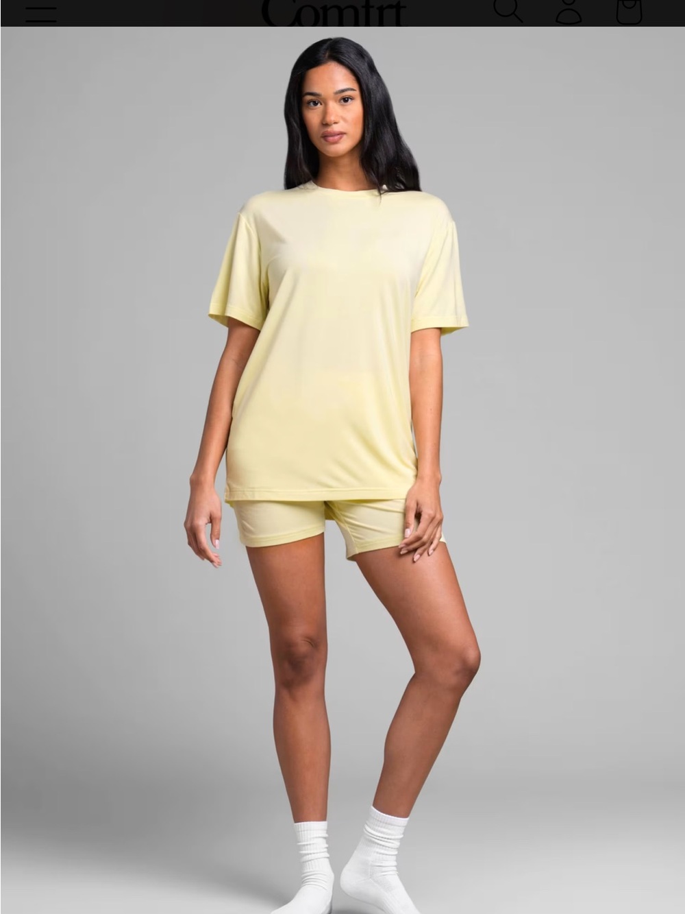 Comfrt Soft Crewneck Short-Sleeve Top in Pale Yellow. Size large. - Picture 3 of 4